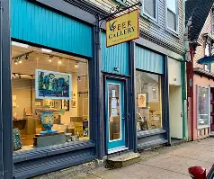 Peer Gallery