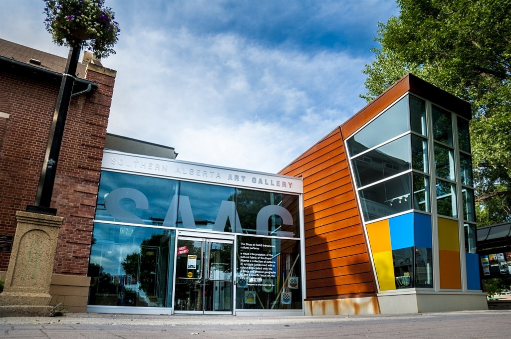 Southern Alberta Art Gallery Maansiksikaitsitapiitsinikssin (SAAG)